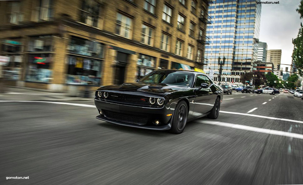 2015 Dodge Challenger SRT 392