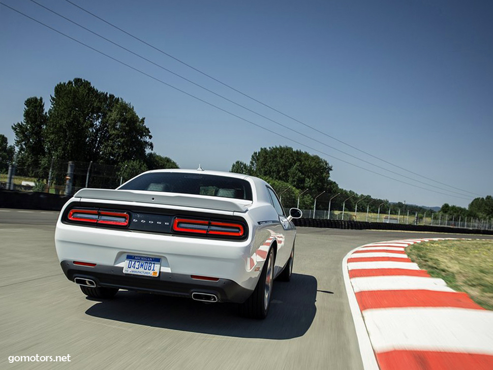 Dodge Challenger 2015