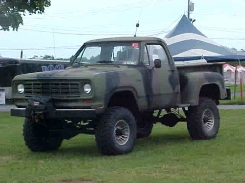 Dodge Dodge 100