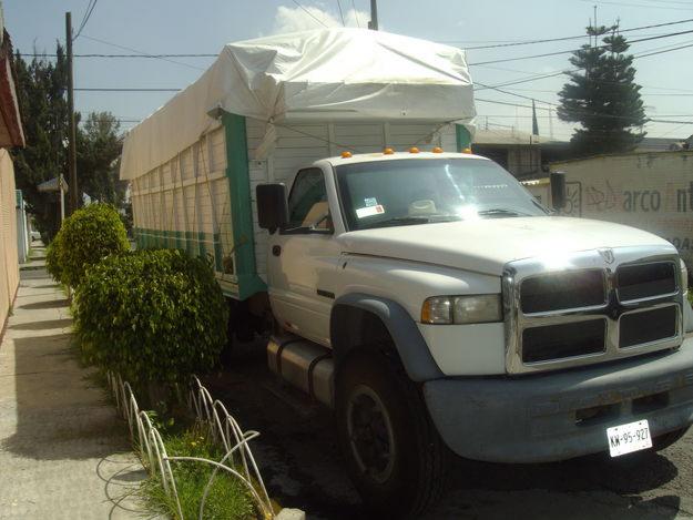 Dodge Ram 7000