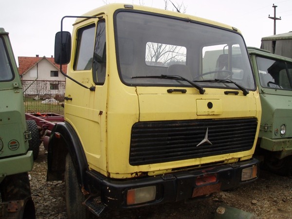 Mercedes 1213