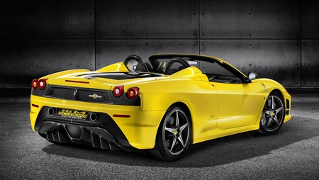 Ferrari Scuderia 16M Spyder