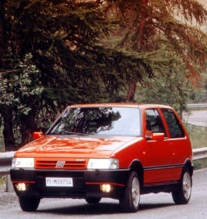 Fiat Uno 13 Turbo iE