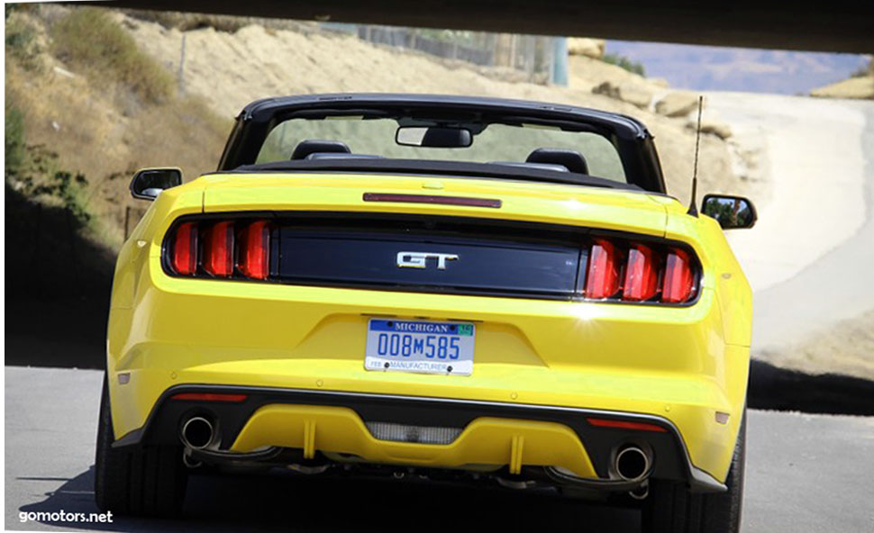 2015 Ford Mustang GT Convertible Manual