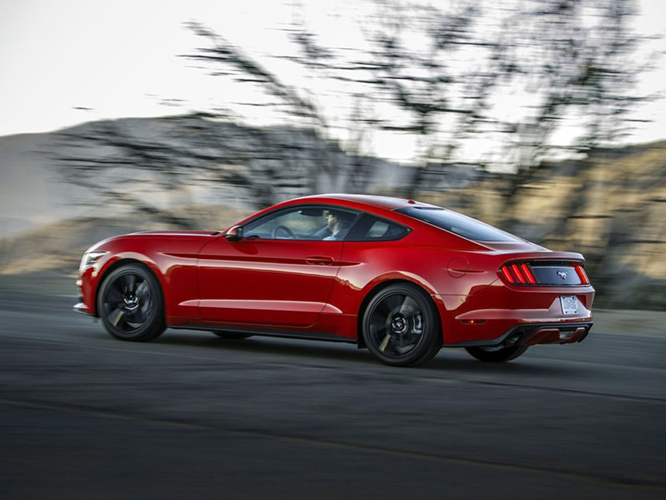 Ford Mustang EcoBoost - 2015