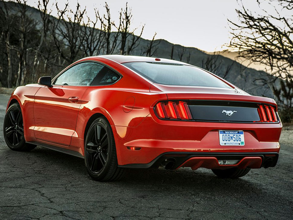 Ford Mustang EcoBoost - 2015