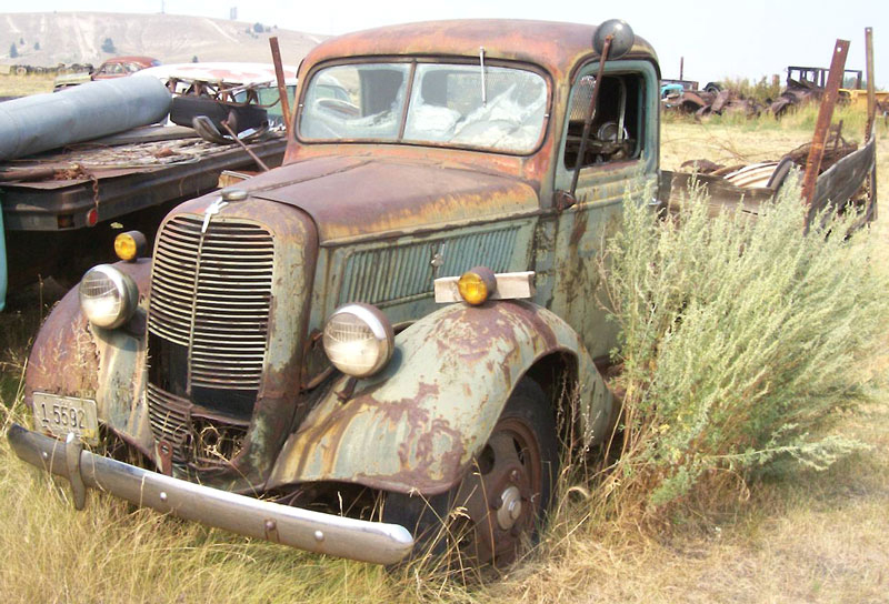 Ford 1-ton tanker