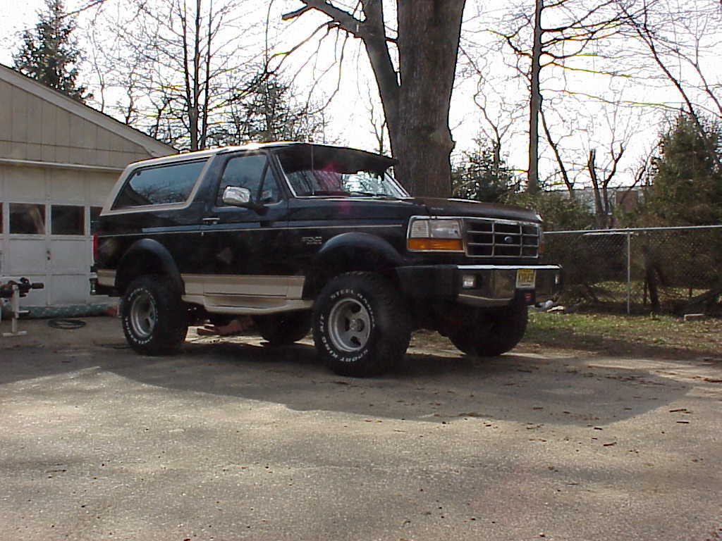 Ford Bronco Eddie Bauer