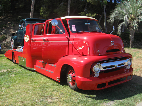 Ford C-600 COE