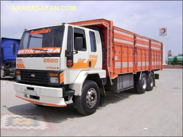 Ford Cargo 2520