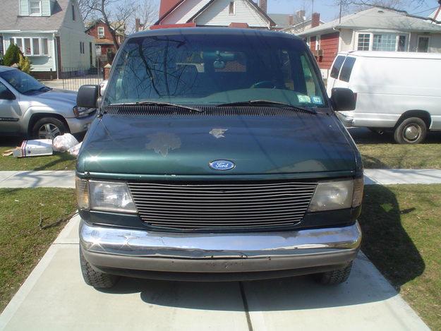 Ford Club Wagon XLT