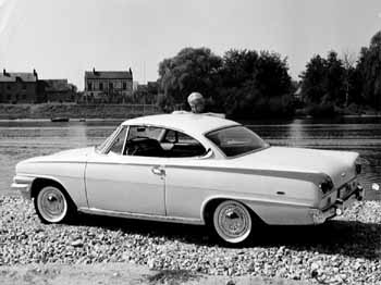 Ford Consul Capri 109E