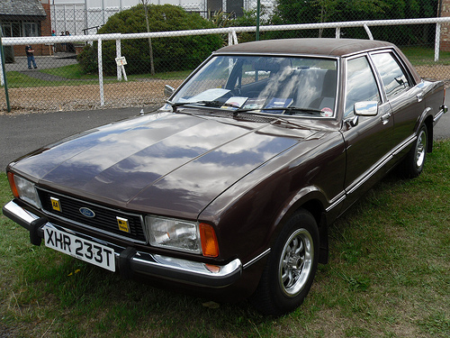 Ford Cortina 16