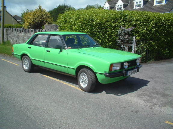 Ford Cortina 2-dr