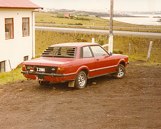Ford Cortina 20 L