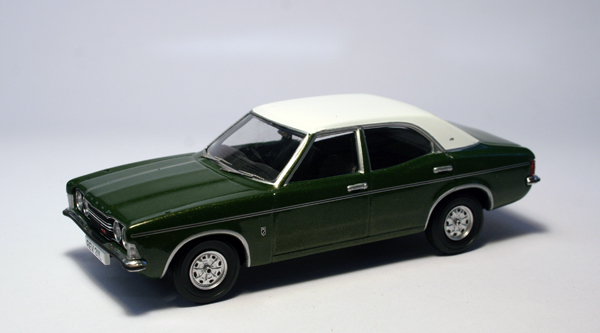 Ford Cortina Mk3 1600 GXL