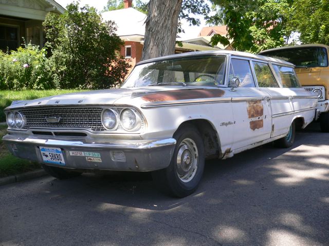 Ford Country Sedan