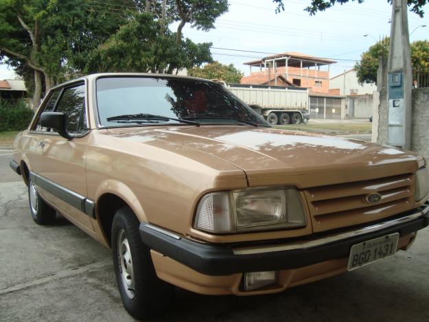 Ford Del Rey 18 GLX