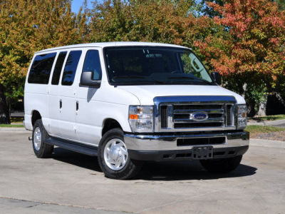 Ford E-350 E-Power Super Duty