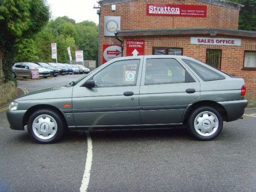 Ford Escort 16 LX