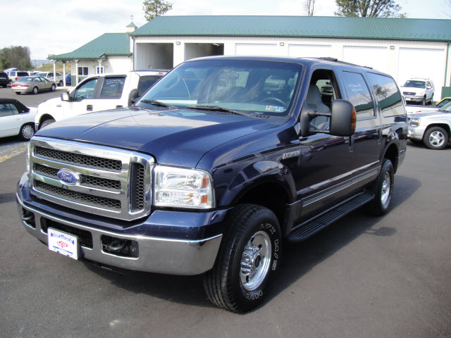 Ford Excursion XLT