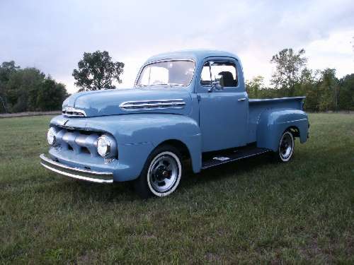 Ford F-1 pickup