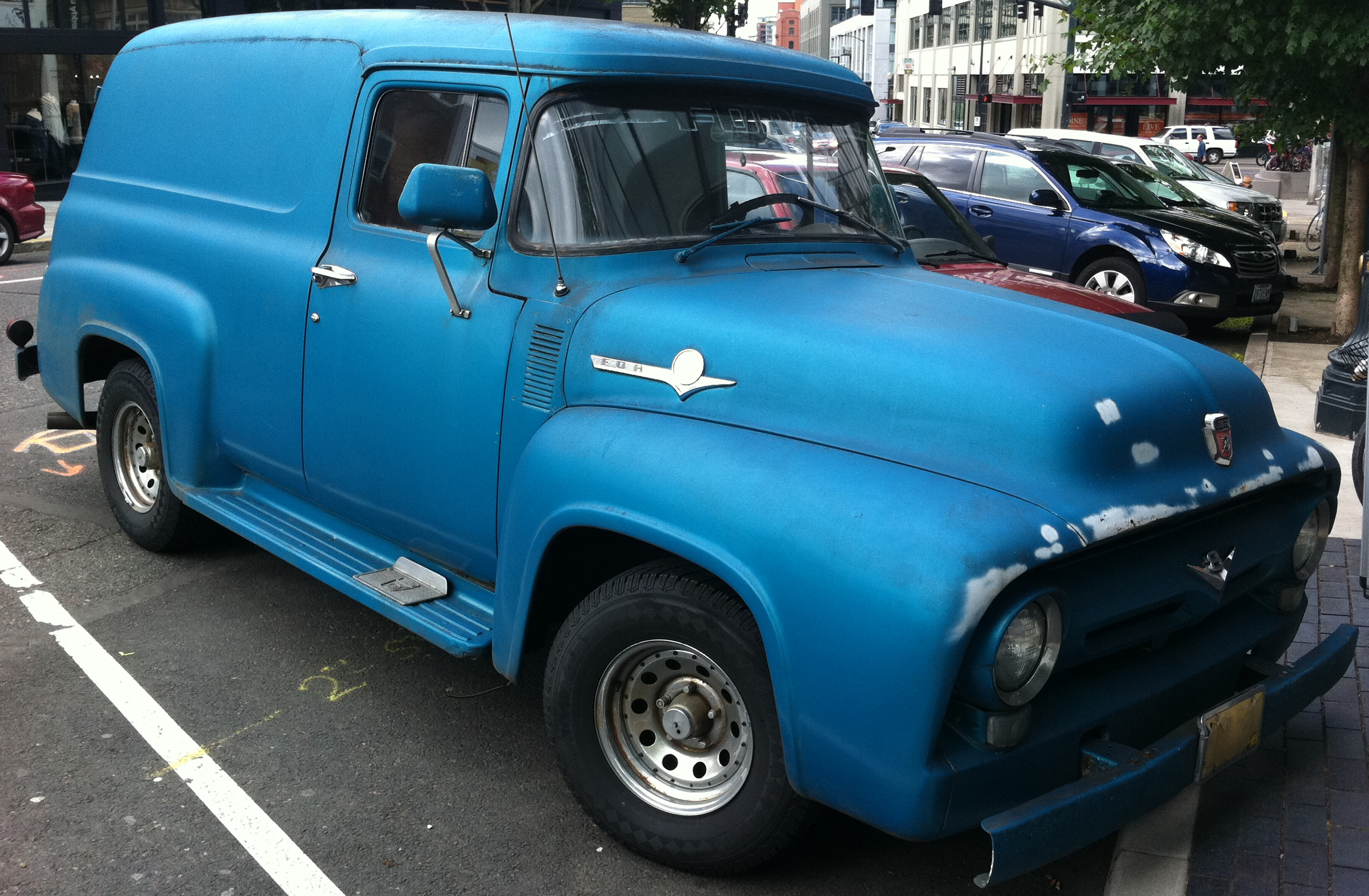 Ford F-100 van