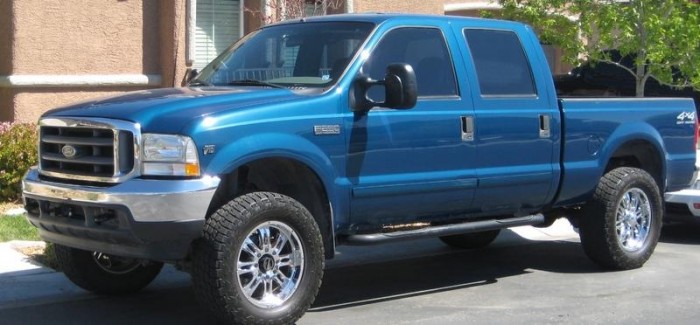 Ford F-250 XLT Super Duty Crew 4x4