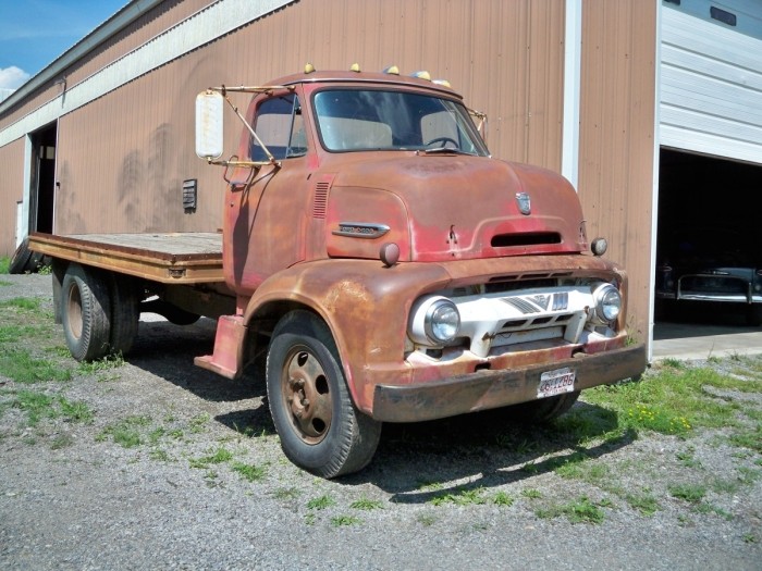 Ford F-600