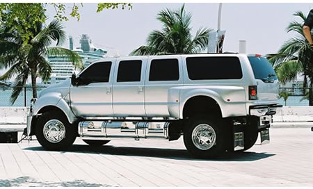 Ford F-650XL Super Duty