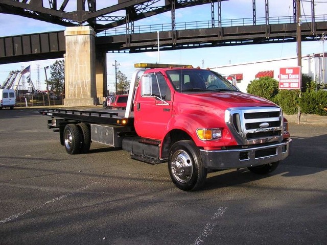 Ford F-750XLT Super Duty