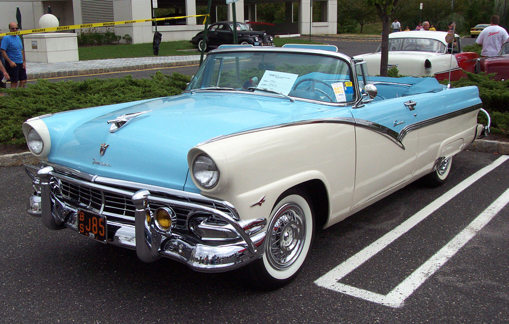 Ford Fairlane Convertible