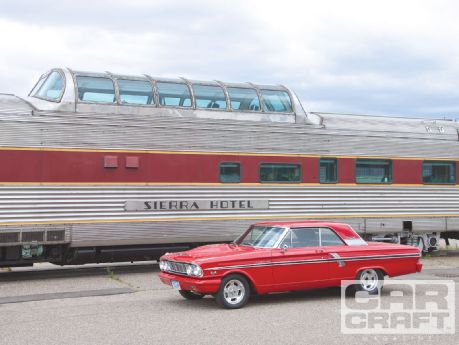 Ford Fairlane Thunderbolt replica