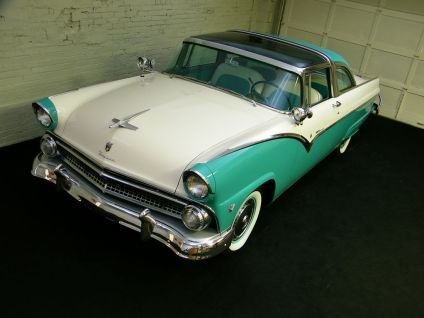 Ford Fairlane Victoria