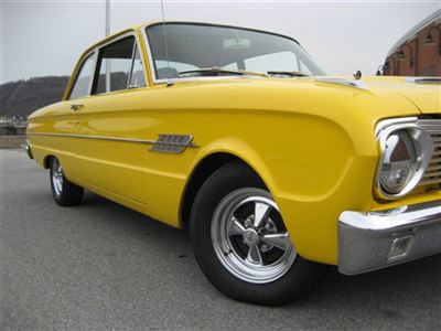 Ford Falcon Futura 36 Coupe