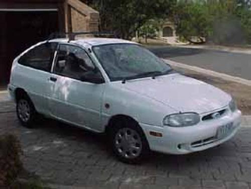 Ford Festiva Trio