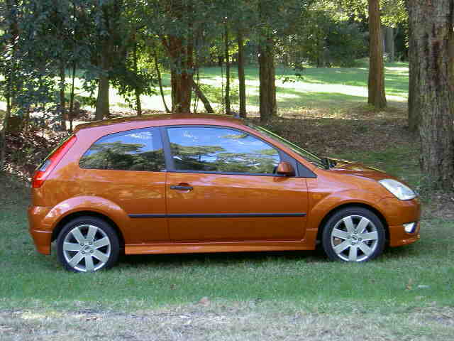 Ford Fiesta Zetec 16