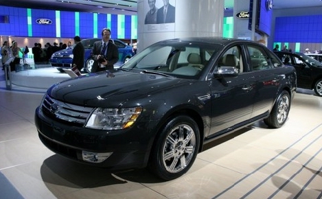 http://gomotors.net/pics/Ford/ford-fivehundred-02.jpg