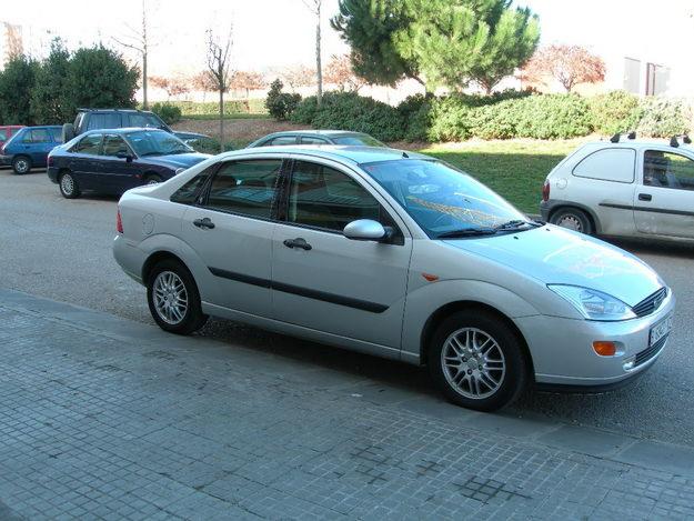 Ford Focus 16 Ghia