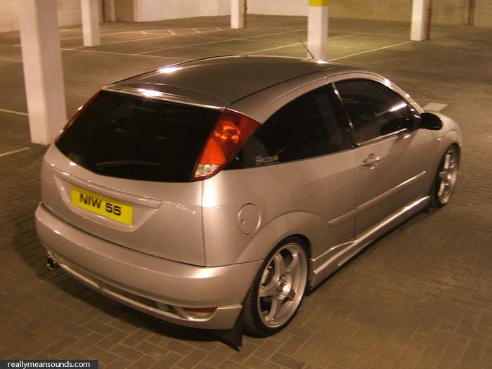 Ford Focus 18