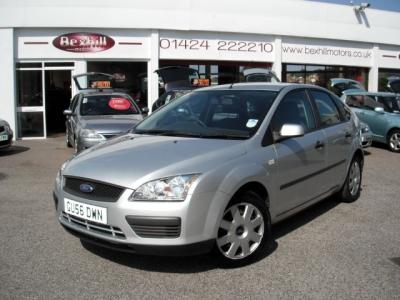 Ford Focus LX 16