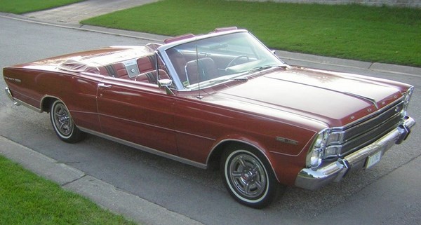 Ford Galaxie 500 7-Litre