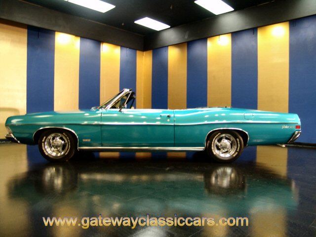 Ford Galaxie 500 Convertible