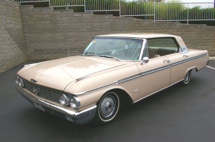 Ford Galaxie 500 XL Town Victoria