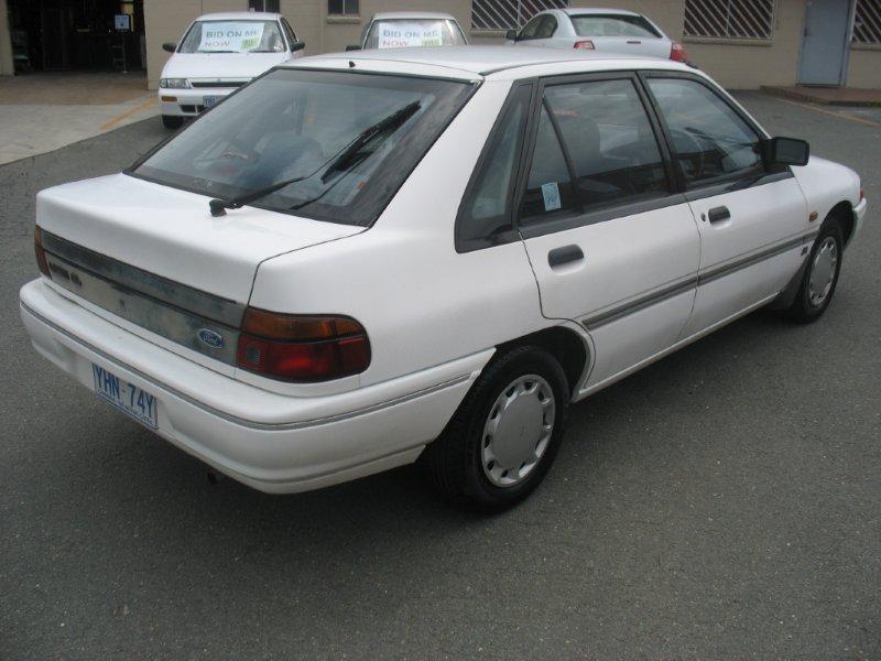 Ford Laser 15 GL hatch