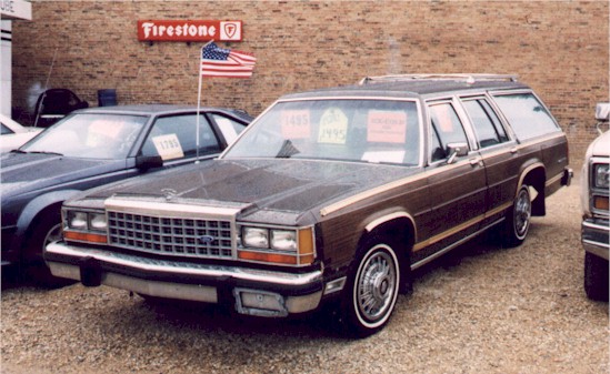 Ford LTD Crown Victoria Country Squire