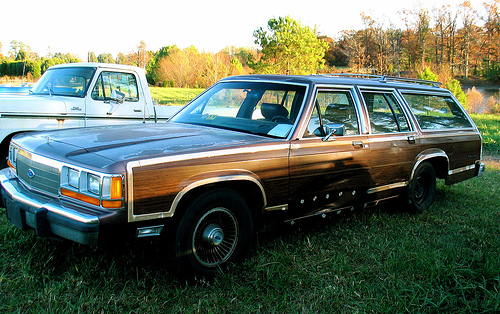 Ford LTD Crown Victoria LX Wagon