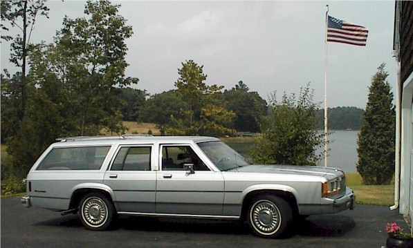 Ford LTD Station Wagon