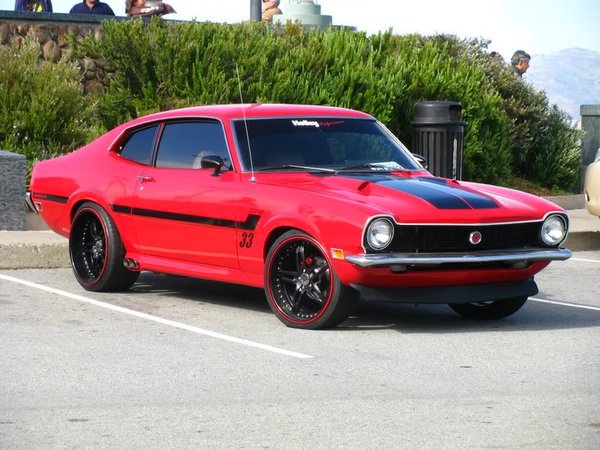 Ford Maverick V8