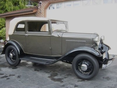 Ford Model 81A V8 Deluxe Phaeton